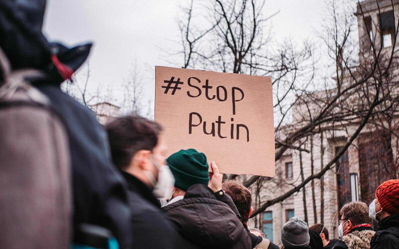 Reform UK and Russia: questions, associations and the issue of judgement